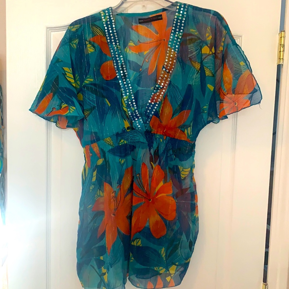 🌺 Tropical cover up 🌺